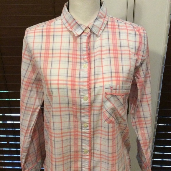 Victoria's Secret Tops - 🏜Victoria Secret Button Shirt Size S/P